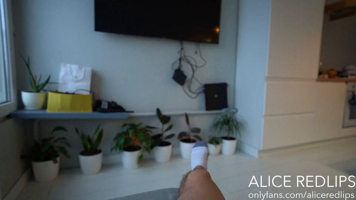 Blonde Vixen Alice Redlips' Living Room Masturbation Show! Deep-Throat Dildo Play to Orgasm