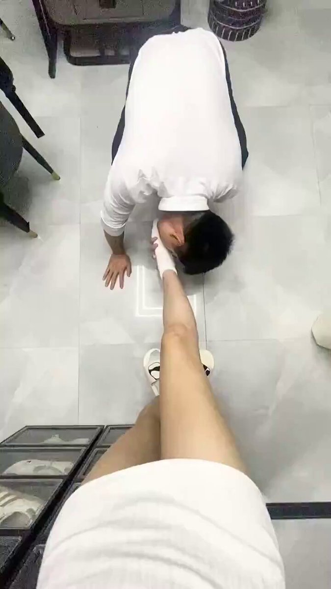 废物贱狗对主人的欢迎仪式