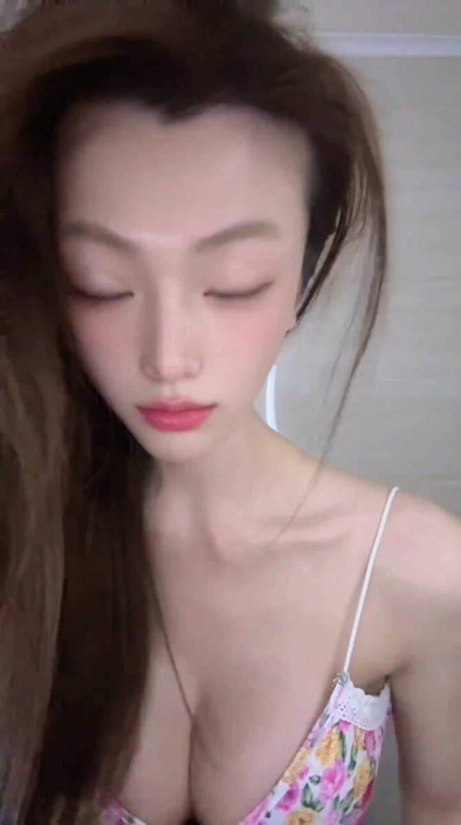 ¿Quieres probar la boca de Sam? 