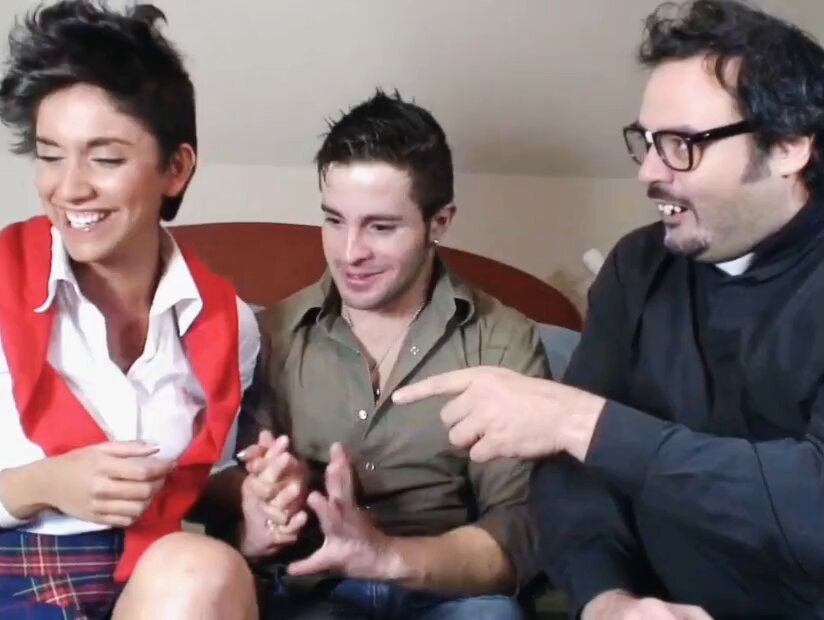 ✨ HD private chats + bonus 50 tokens for new users!🎁 

 👉  