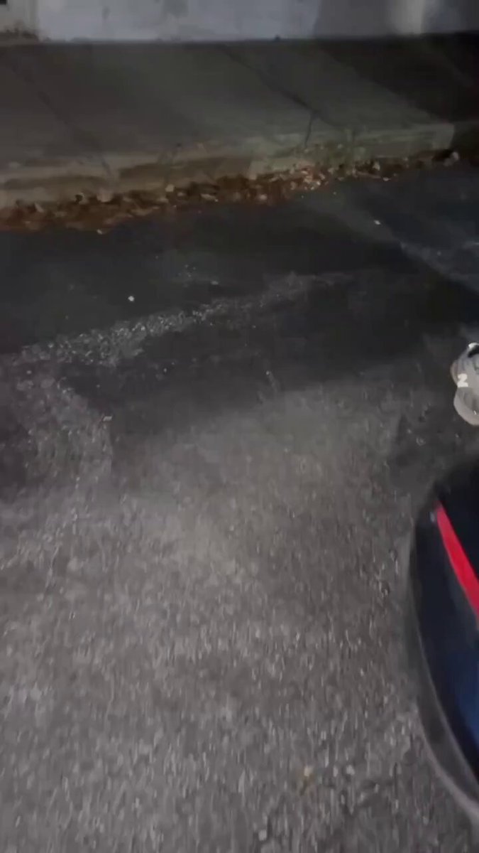 Streetside by the Car, Ass Up! Orange-Clad Slut Exposes Her Genitals to Seduce Men for Wild Outdoor Sex