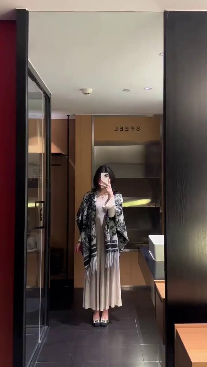 嘿  天气太冷了，帮我换上东北大棉袄！ 