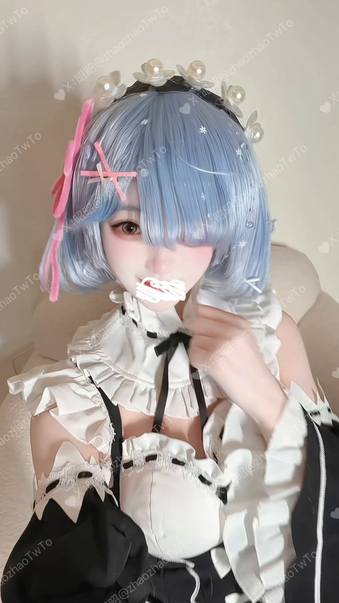 🤍Convite para Encontro de Dezembro do ZhaoZhao🤍 Em dezembro, você pode escolher gratuitamente um dos dois trajes: a garota solitária de...