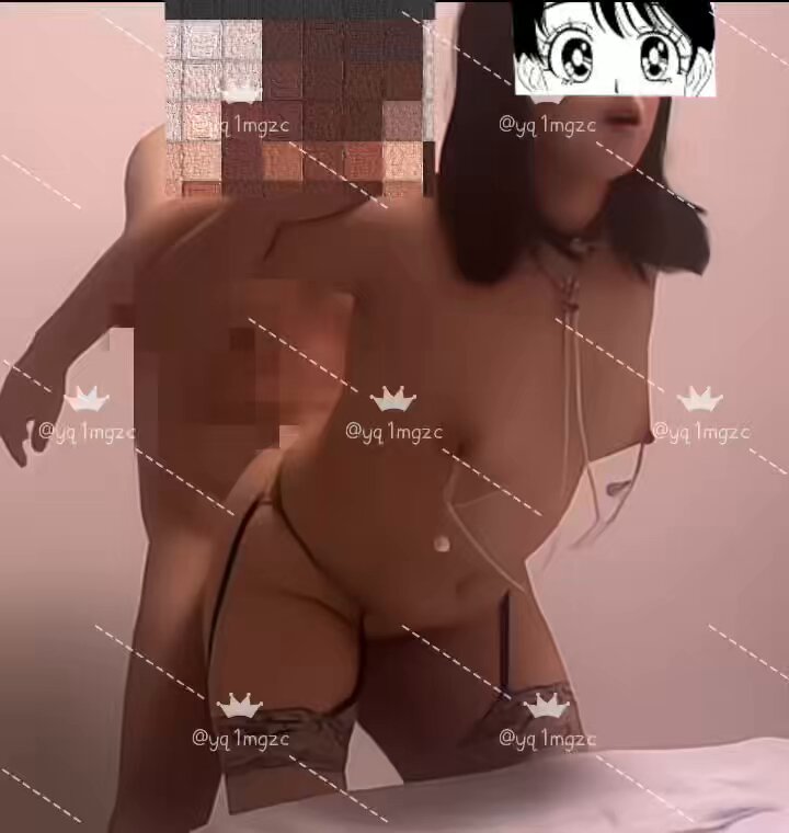 Anime-faced horny girl with dog-chain collar, naked perky butt tease — 123av.fun exclusive live