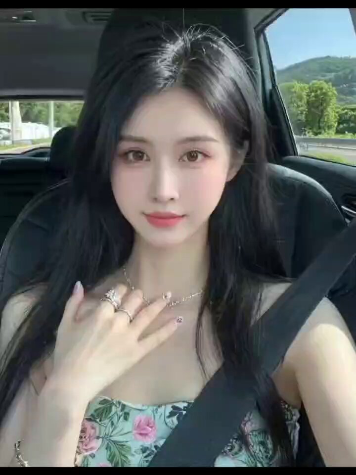 #Shanghai🦋•Deltidsjobb innen lokal mat fra Jing&#39;an🦋•Yrke: Leilighetsmodell, internasjonal student🦋•Husholdningsregistrering: Lokal...