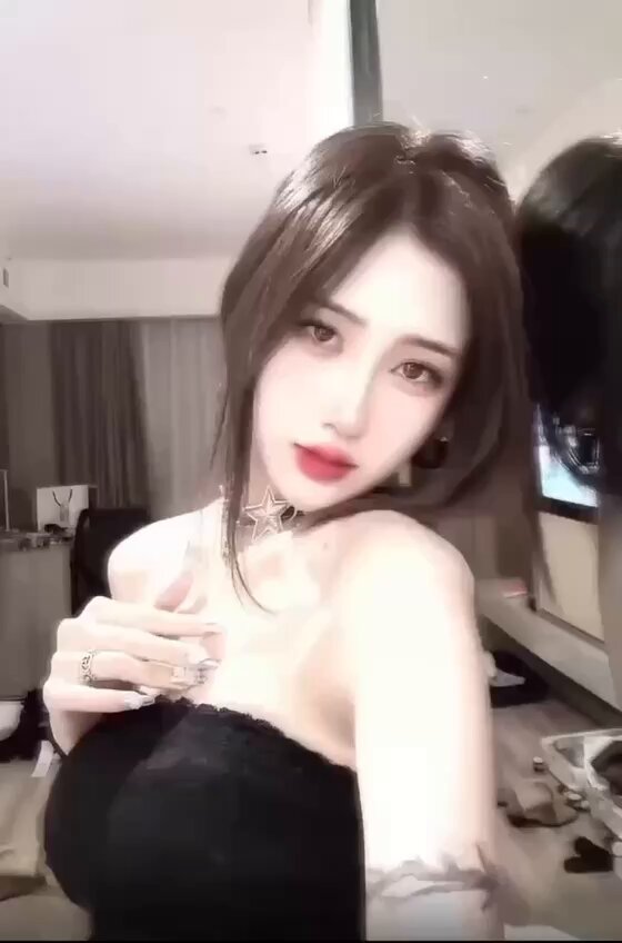 上海
#静安

上海本帮菜
净172cm，天然白虎🐯，真实E罩杯
肌肤柔软光滑，腰细翘臀，
🔥好不事，温柔可人。

联系方式⬇️
🛰️：ym2028008
🐧：1104957...