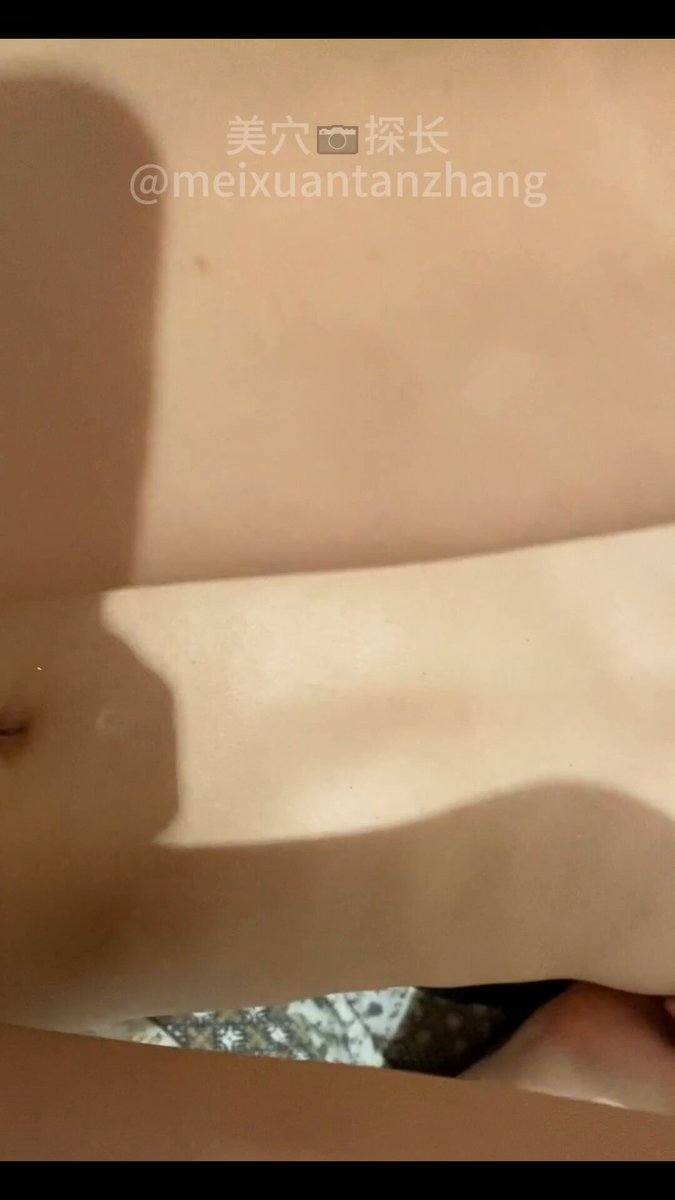 Mga kapatid, buksan natin ang pangalawang channel! Sinasabi niya na natatakot siya at masakit nitong mga nakaraang araw, ngunit ngayon ay...