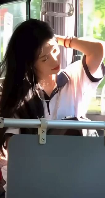 北京 清纯白月光 新人首开
173｜D｜真实05｜
南艺音乐教育在读 
全身无一赘肉 蜂腰长腿
初恋女友感 全身零整 只见素质k

🐧：1520525580

🛰️：xiao...