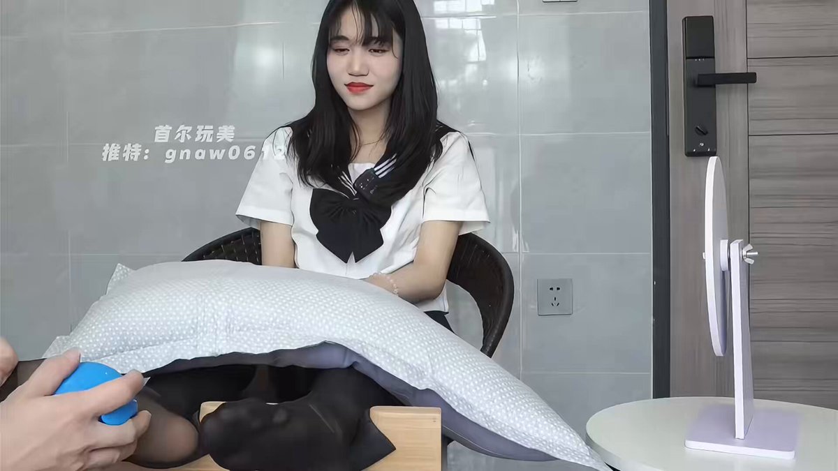 Schoolgirl in Black Stockings Footjob Training! Blue and Pink Balls Clamp the Cock to an Explosive Orgasm