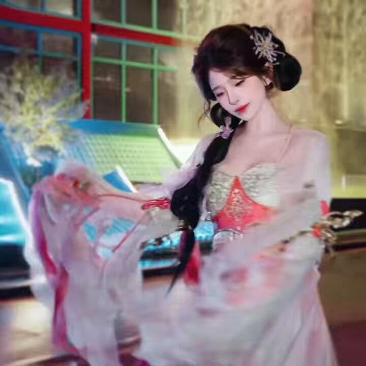 Ancient-Style Beauty in Hanfu Seduction Dance — Busty Sways, Half-Revealed Tease 123av.fun
