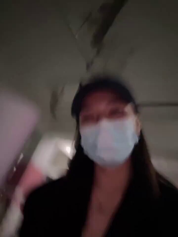 Napaka-hectic ng Lunes, may makakapagsabi ba sa akin kung bakit down ang market ngayon? 