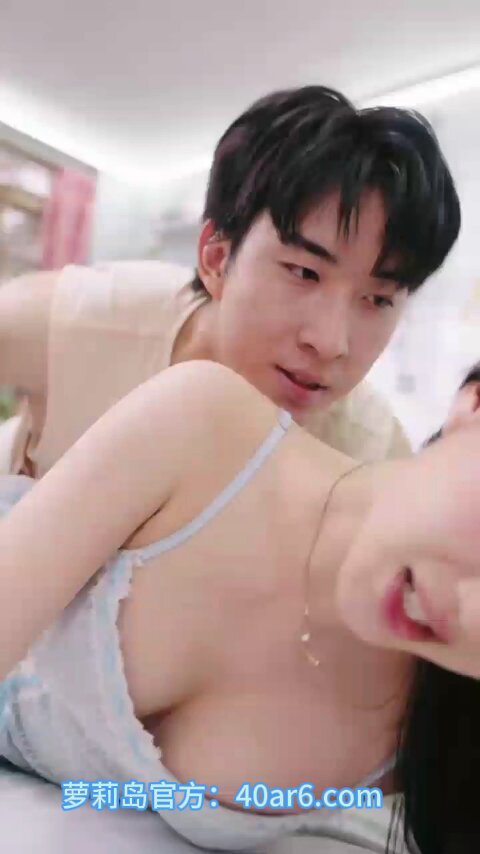 Handsome Guy Frenzily Licks Beautiful Breasts and Ruthlessly Fucks a Tender Pussy!