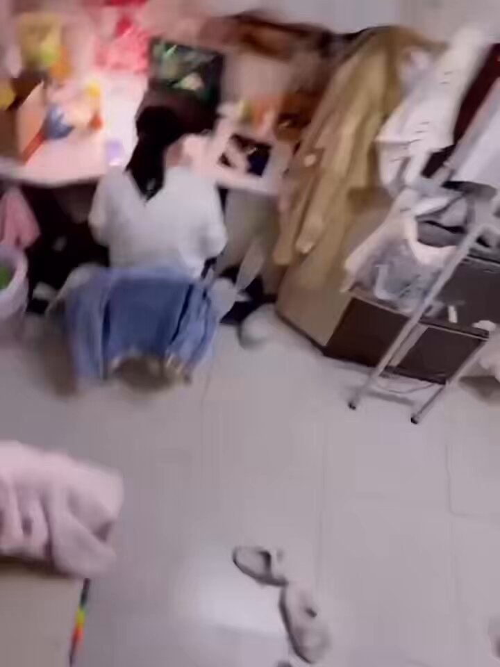#기숙사 #여대생을 은밀히 폭로하다 