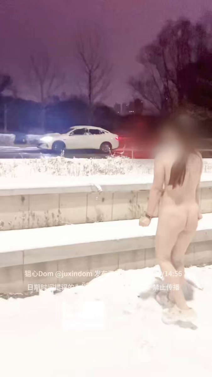 wataa❄️

下雪了来 打雪仗吧 