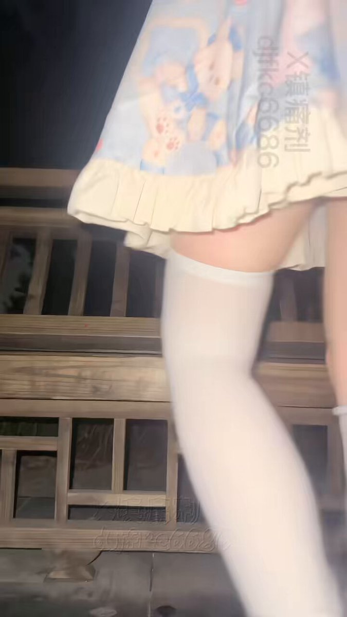 这套衣服适合在外面直接开战捏～




 