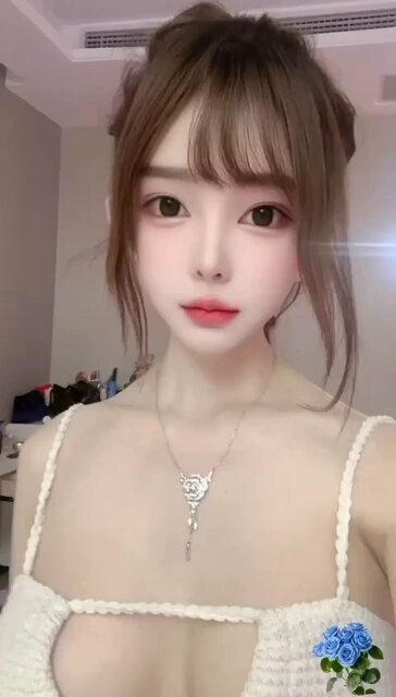 #上海 🏠#静安区家五外万
纯欲新人兼职 本人比资料好看
02年 169 E杯 真胸  全身o整 魔鬼身材 天使脸蛋 先到先得咨询👇
🐧：550232549
🛰️：mwj1472...