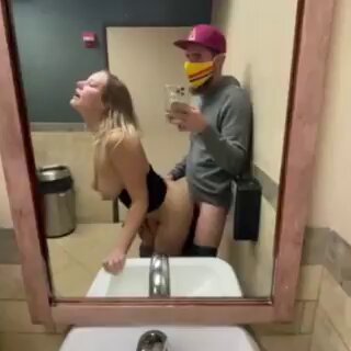 Chudai.....🍌
#nsfw #sex #porn #naked #nudes #hentai #squirt #pussy #goon #viral #nsft #view #hotgirls 