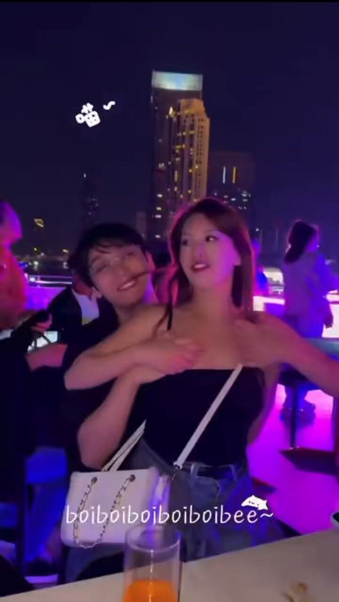 夜店辣妹被男友揉奶狂玩！巨乳晃荡超诱惑