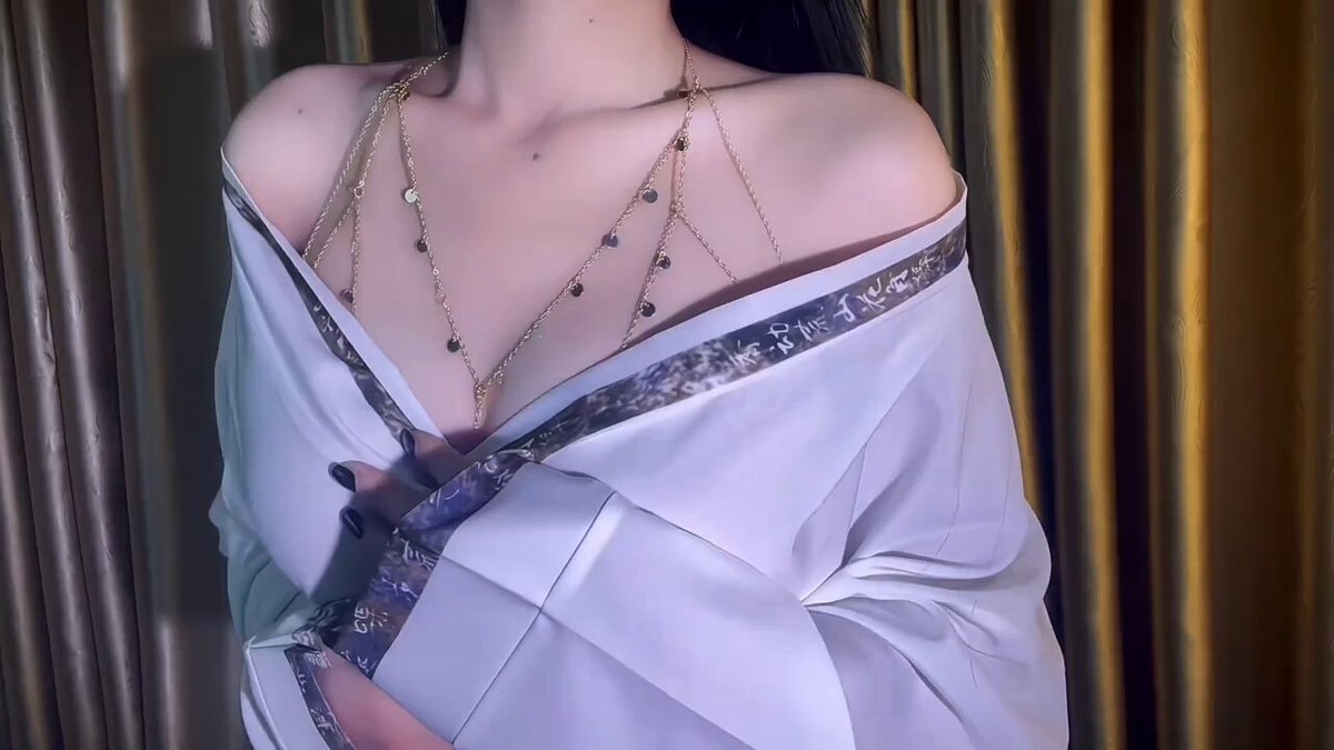 今天刚好圣诞节就便宜你们啦😄 