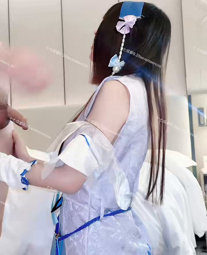 Irmão, vamos sair num encontro com Xi Shi! ៸៸᳐⦁⩊&lt;៸៸᳐ ੭ﾞ🐾





 