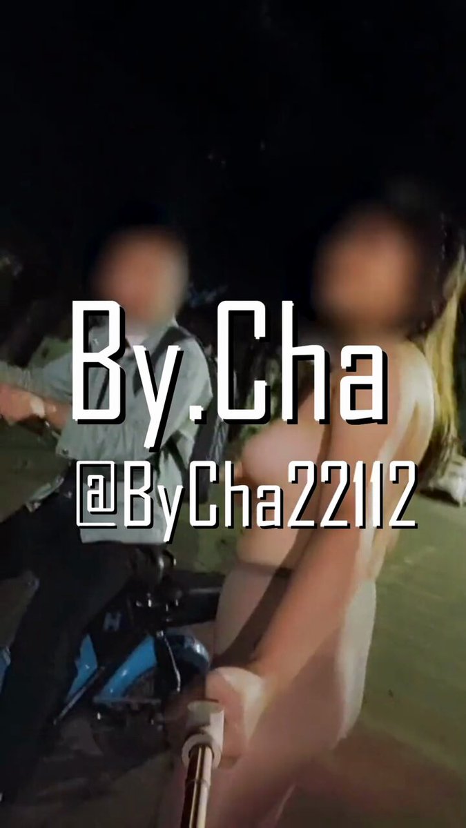 重磅！重磅！重磅！
露出界天花板来了
随机勾引路人
路边直接摸奶口爆

  