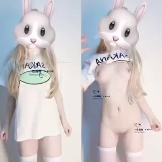 红袖添香原创日榜👇
  
   
12.09日榜1️⃣
图一  超色七七 
图二  一枚萌物 
图三 小小乖 
图四 塔利娜 
原创