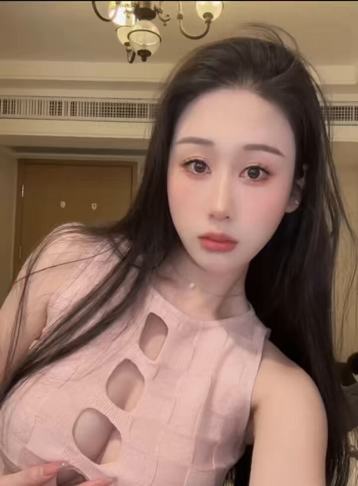 #Guangzhou Støvfri naturlig skjønnhet, spisepinner i beina, A4-midje, lys og glatt hud, eksklusive klær, høy kvalitet, elegant oppførsel,...