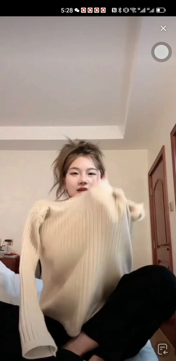 看反应不像是故意漏的 