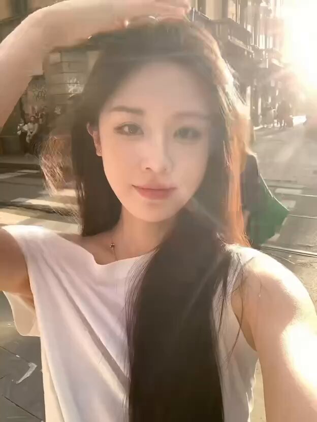 #上海 千寻?#静安区W⬆️

178，D。硬W
东华大学，服装表演，
三点粉，一线天，无纹身，纯天然0整。
只接素质

?️：jxry77585213
?：731329860
✈️：
...