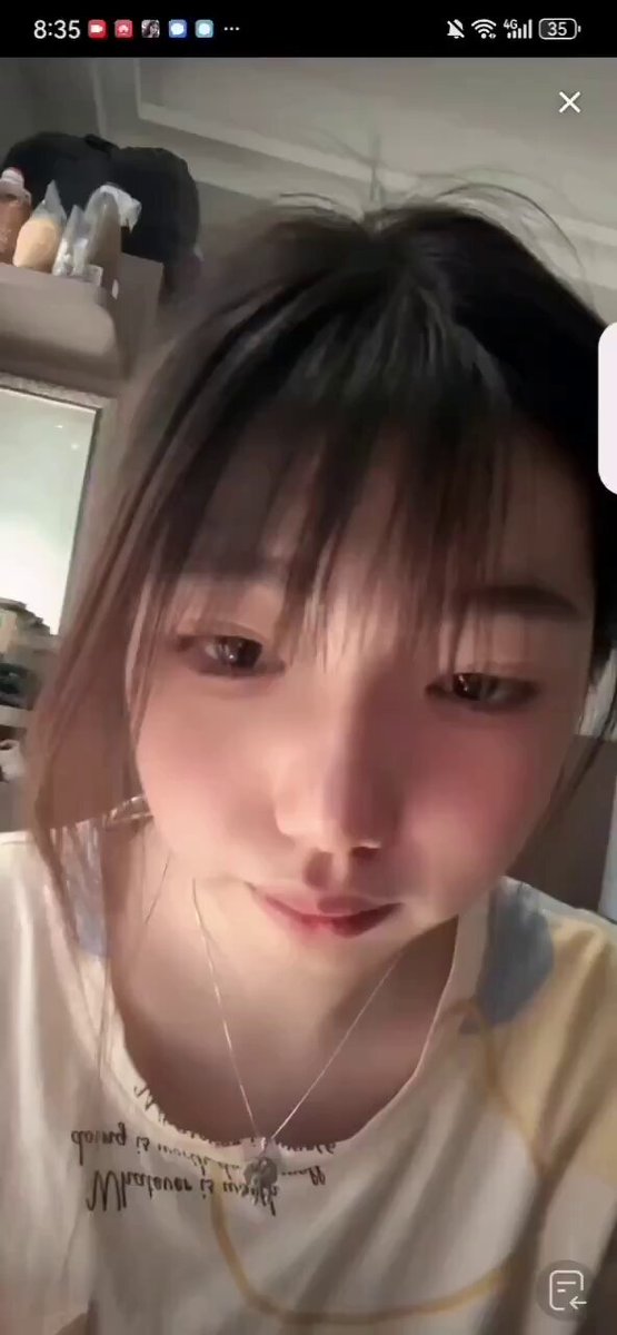 前髪が可愛い萌え系女子の自撮り誘惑！123av.fun独占ライブ