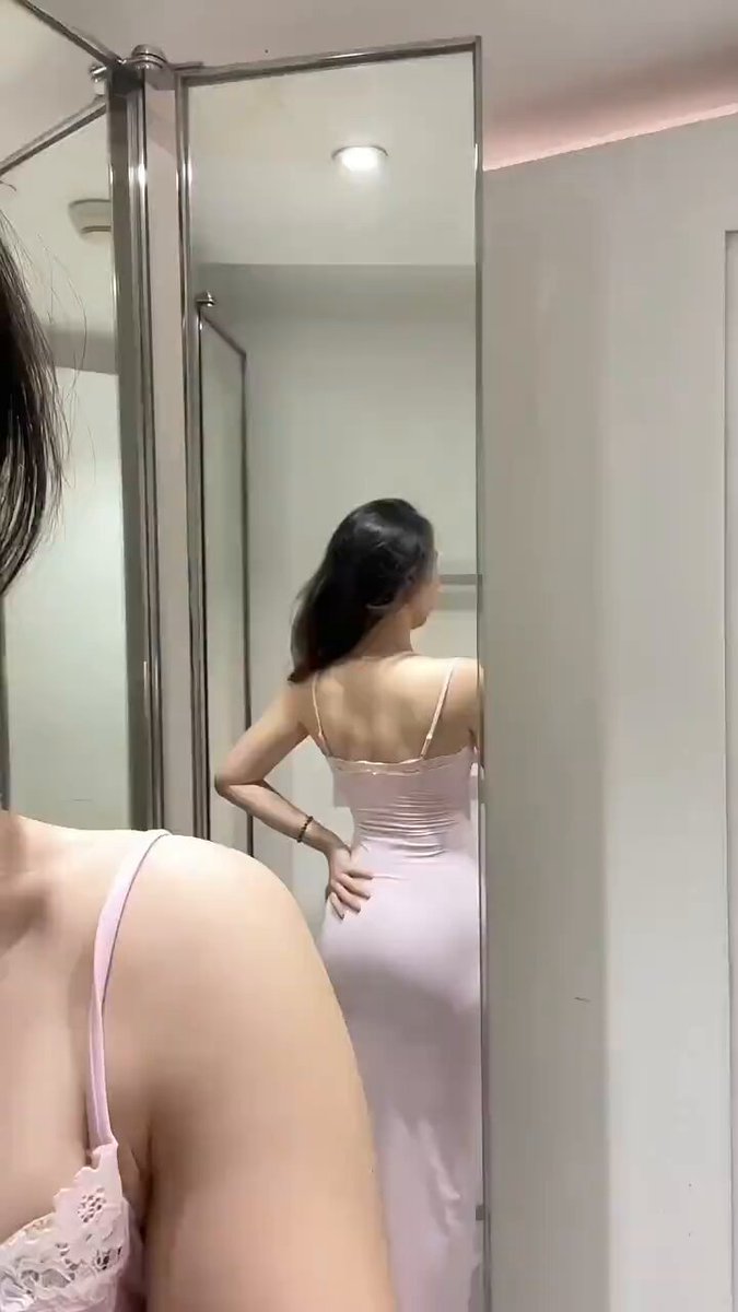 看过的说一下我奶子大吗？哈哈哈 