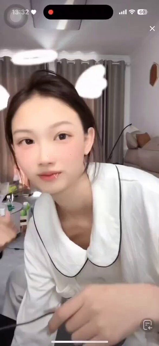 还是大学生嫩呐