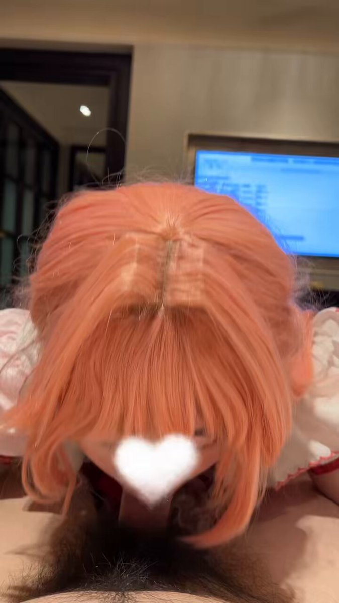 粉色头发的女仆深喉吞鸡巴！酒店房间极致口爆高潮