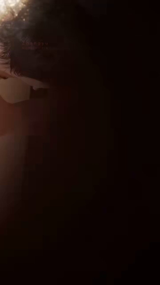 Bathroom and Toilet Play with Pussy! 张雨yu Wildly Masturbates, Reaching Orgasm and Squirting