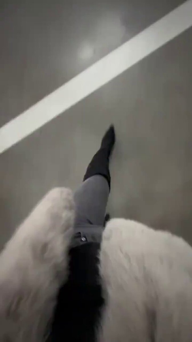 今晚继续去偷吃成功， 赶紧看 我要删了……..🤦‍♀️📷 #反差  #officiallady 