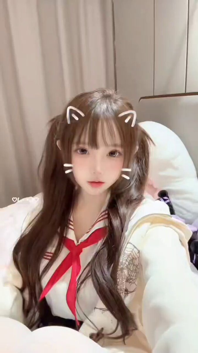 #南京 
天然白虎🐯洛丽塔JK学生💝网红
才毕业学生,JK制服
第一次下水,没做过,期待调教
温柔体贴,可爱乖巧,娇软甜腻
穿cosplay衣服/当面看抖音...