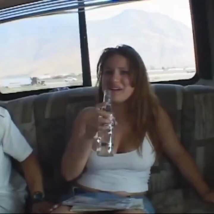 Chudai...??
#nsfw #sex #porn #naked #nudes #henatai #squirt #anal #holes #destroyed 