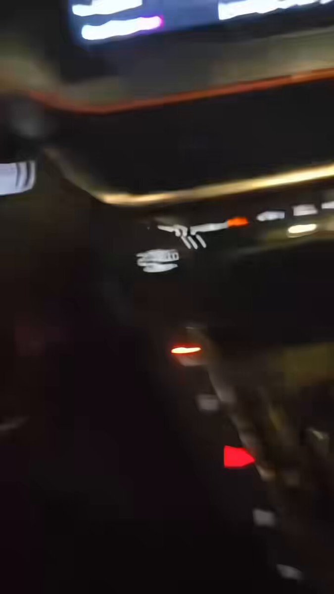 车震爆乳女疯狂扭臀骑乘 内射高潮狂喷汁