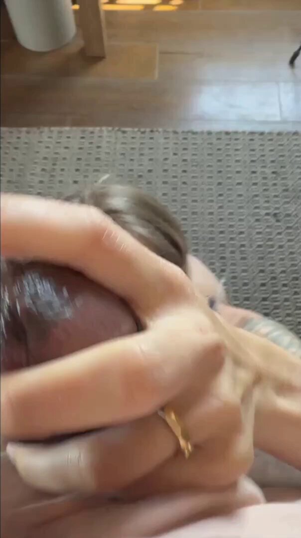 She is a fuck machine 