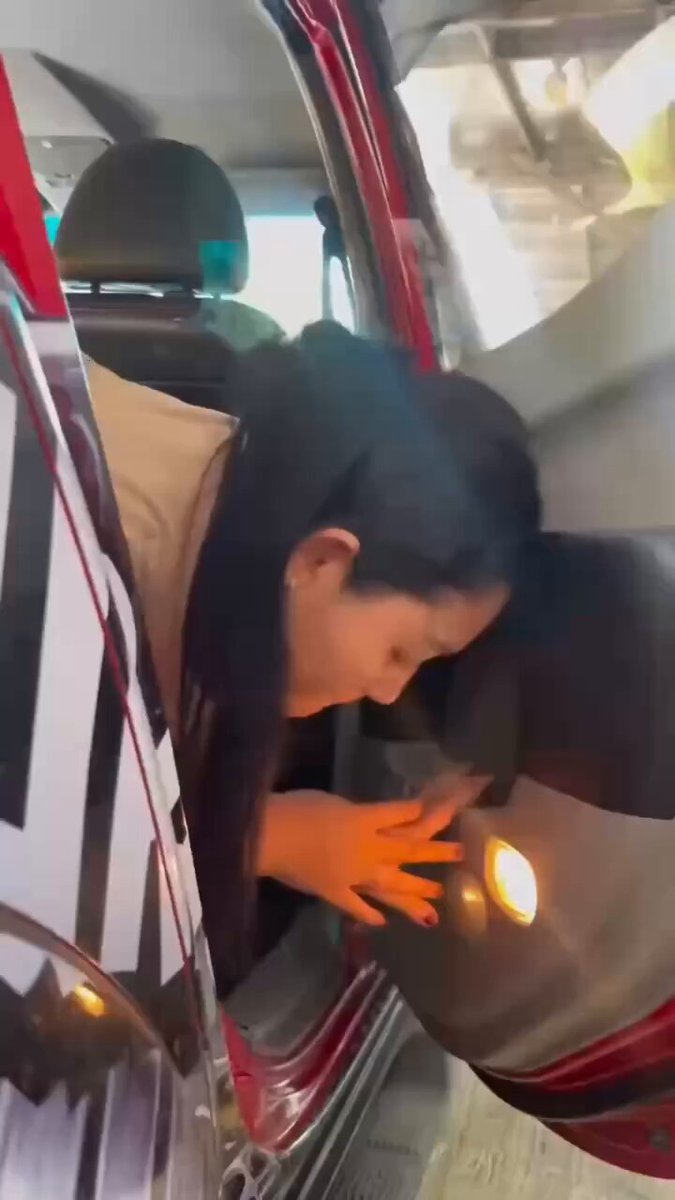 Car Sex Hot Girl Bends Over and Furiously Licks the Headlight! Fingers Dig into Her Glistening Pussy, Juices Spray Everywhere