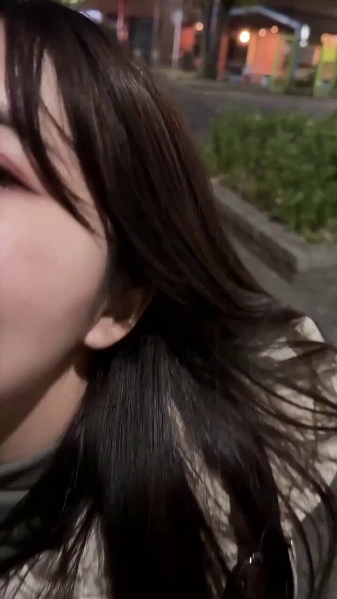 Night Street Close-Up: Black-Haired Beauty's Seduction — Moist Red Lips, Mesmerizing Eyes