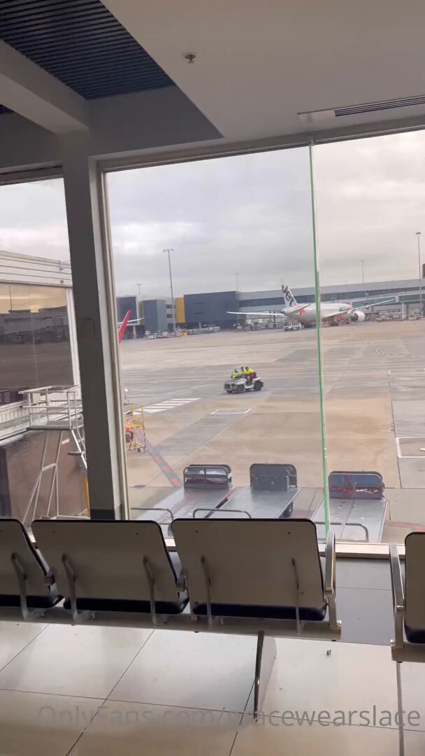 Wild Rear-Entry in Airport Restroom! Big-Butt Beauty Fucked Hard Until Squirting