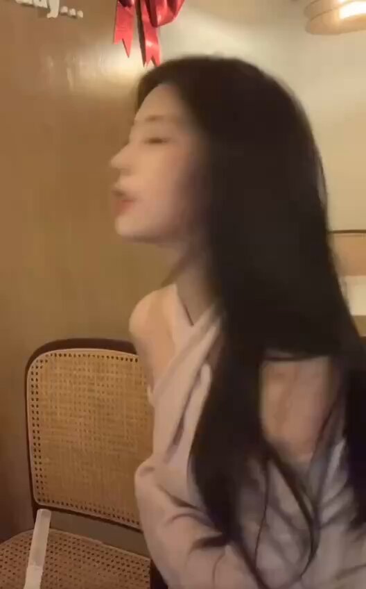 #北京 🦜 W
#朝阳区

•  舞蹈生
• Area：中国·山西
▪️ Age：19 
▪️Occupation：在校学生
    ʜɪɢʜᴛ/𝟏70ᴄᴍ ·ᴡᴇɪɢʜᴛ/𝟒𝟔ᴋɢ ·Bust/B
    三点超粉

🐧...