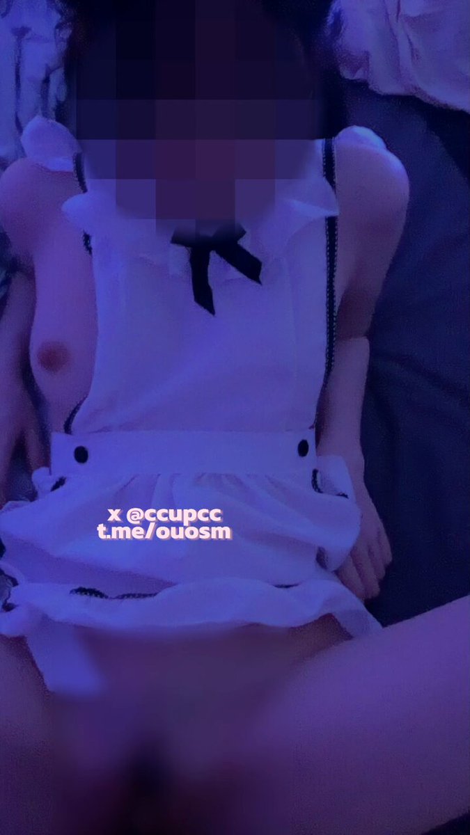 Mi sugar daddy dijo que como me han follado durante tanto tiempo, sueno como un bebé Taphi...
    