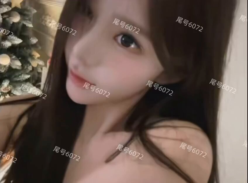 #深圳 80w 粉网红 5⬆️ 腰臀比绝佳
abbey 舞蹈专业 02年  真🐻36D 167  全身无整211院校毕业 纯欲款皮肤白 马甲线🍑
🐧：2632989133
✈️：
tg👗 