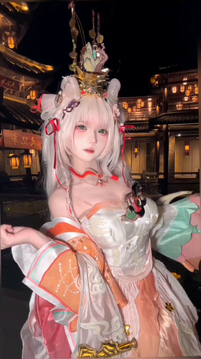 就这样萌萌的来支援~ #西施 #王者荣耀cos #终冬摇 #卡点舞 