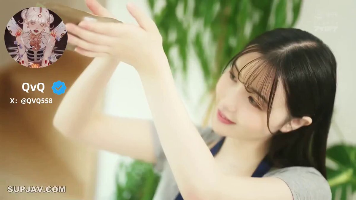 小姨子借助在家里，不喜欢穿内衣姐夫按耐不住 