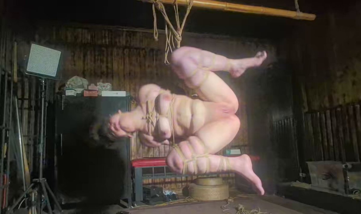 空中旋转
📷&amp;🪢 