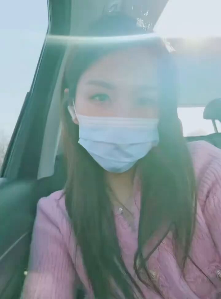 Masked Beauty Teases and Self-Stimulates in the Car — Long-Haired Slut in Pink Sweater Moans While Driving