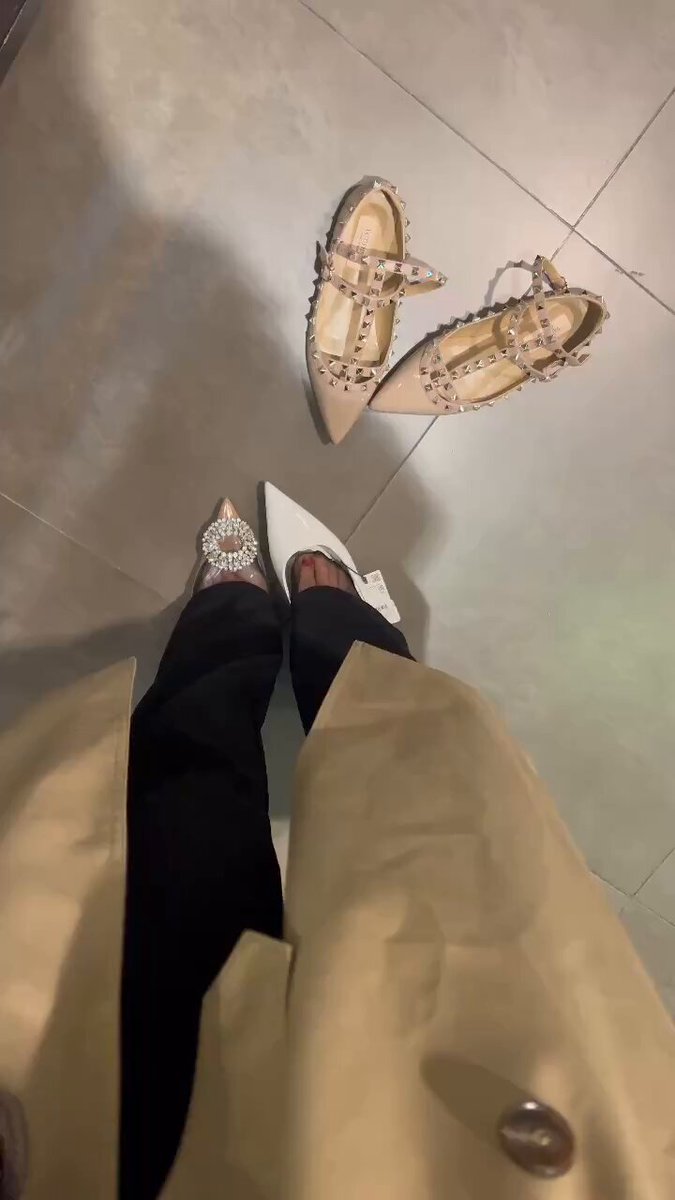 Ich habe mir während eines Kundentermins einen Moment Zeit für einen Einkaufsbummel genommen. Welches Paar ist das beste? Babys!